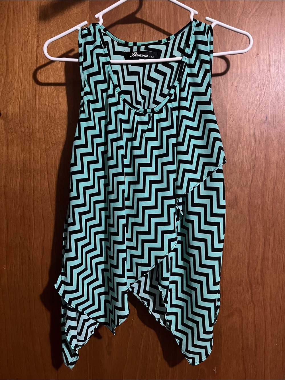 Banana Republic Mint Green & Black Chevron Handkerchief Tank